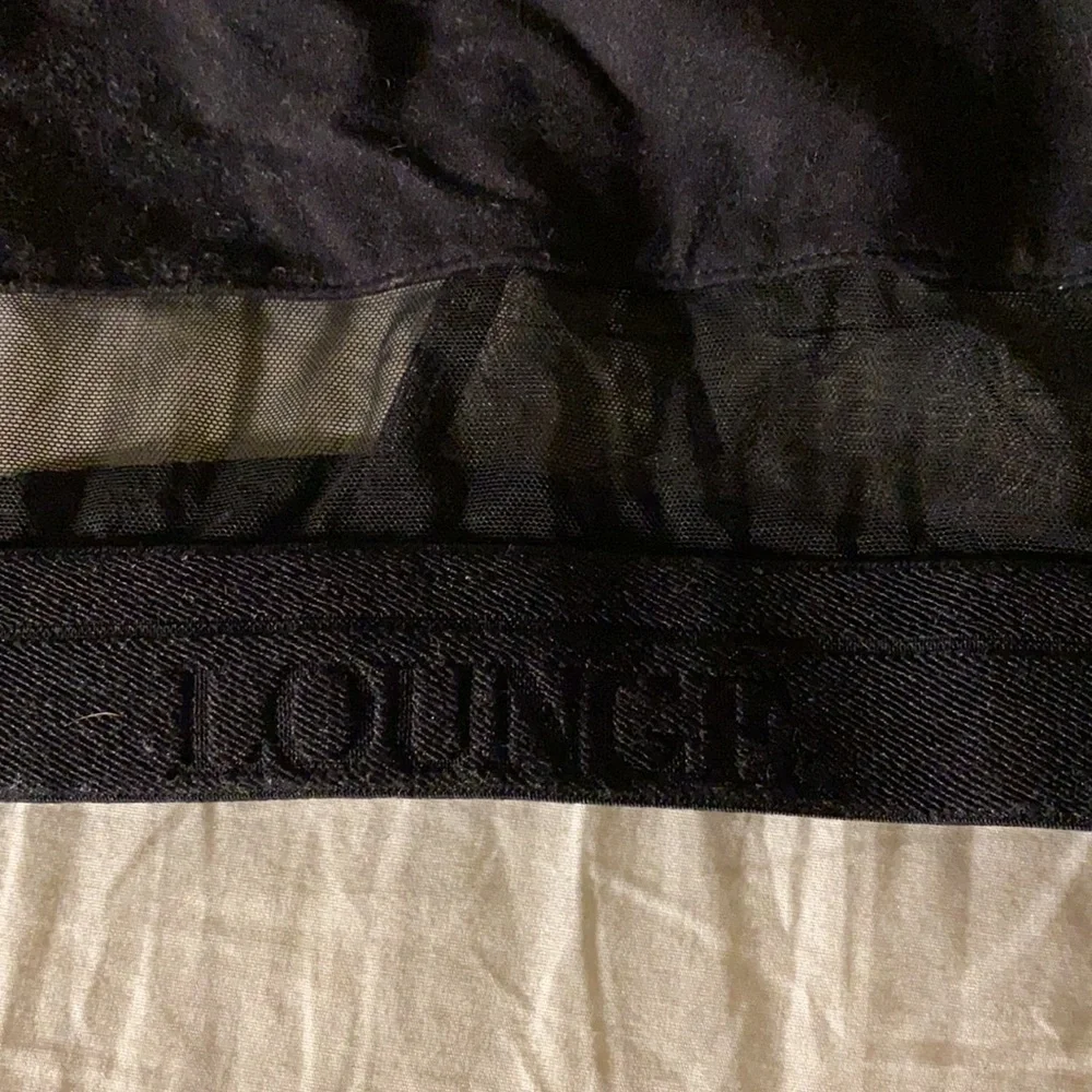 Lounge bralette size XL - Picture 2 of 3